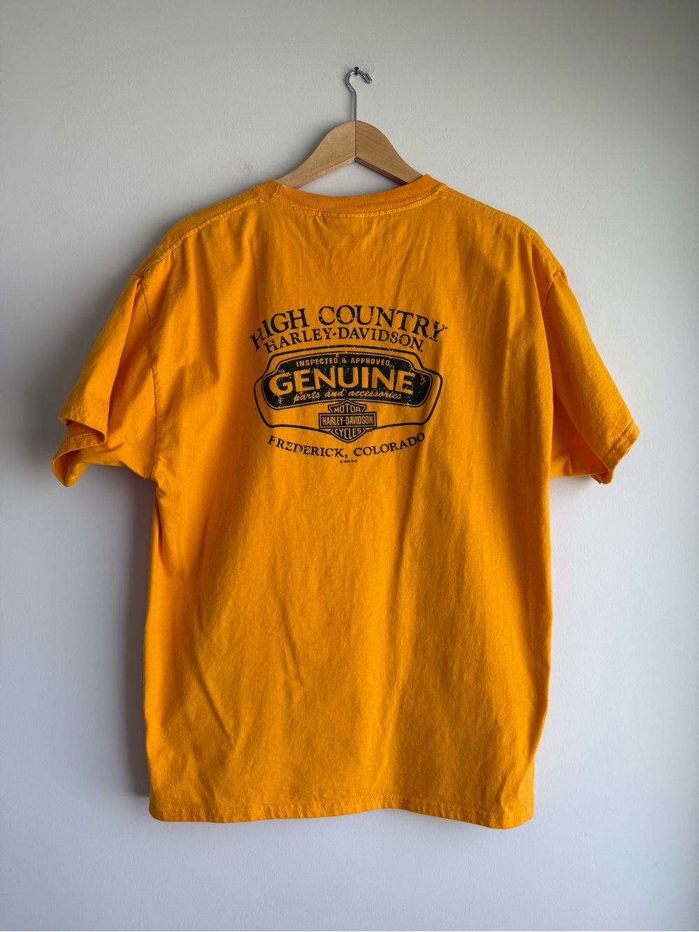 Harley Davidson Bulldog Graphic Tee Large Yellow Colorado Shirt - Picture 2 of 9
